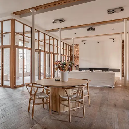 Apartment Loft Cirq In Historical Center Of *